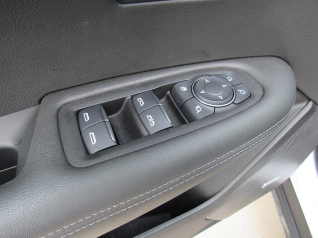 Used 2025 Cadillac XT6 Luxury FWD image 17