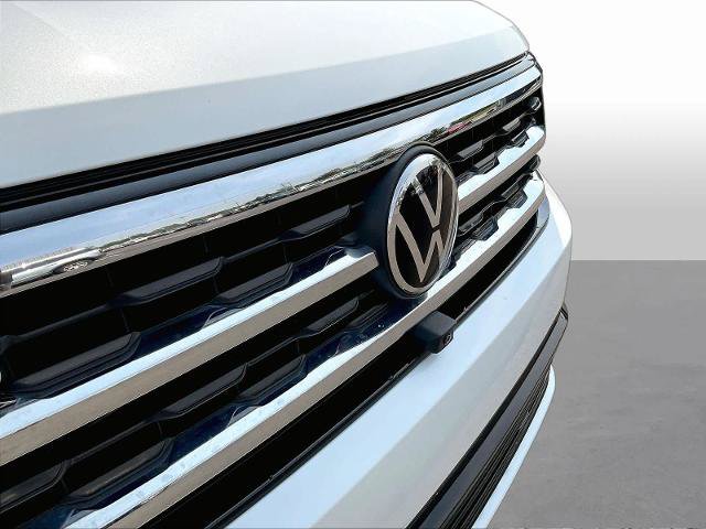 Used 2023 Volkswagen Atlas SEL Premium AWD/4WD image 36