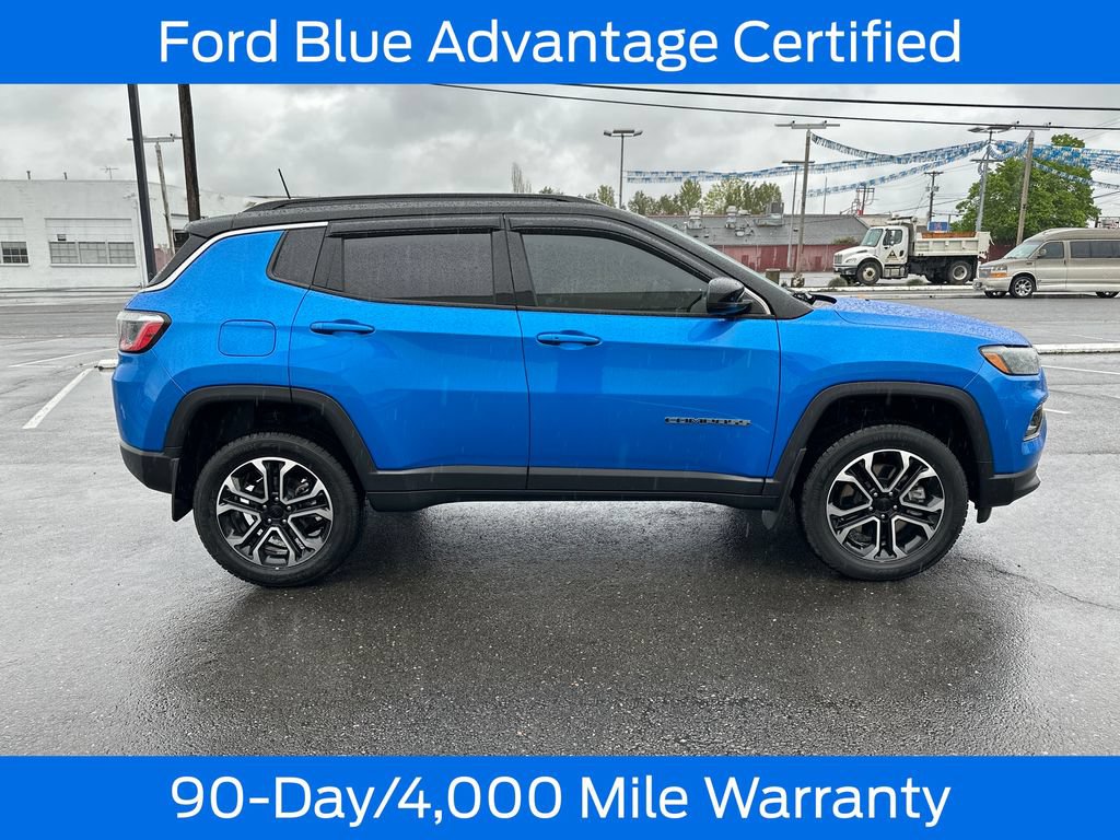 Used 2023 Jeep Compass Limited AWD/4WD image 9