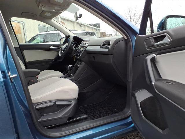 Used 2020 Volkswagen Tiguan S image 11