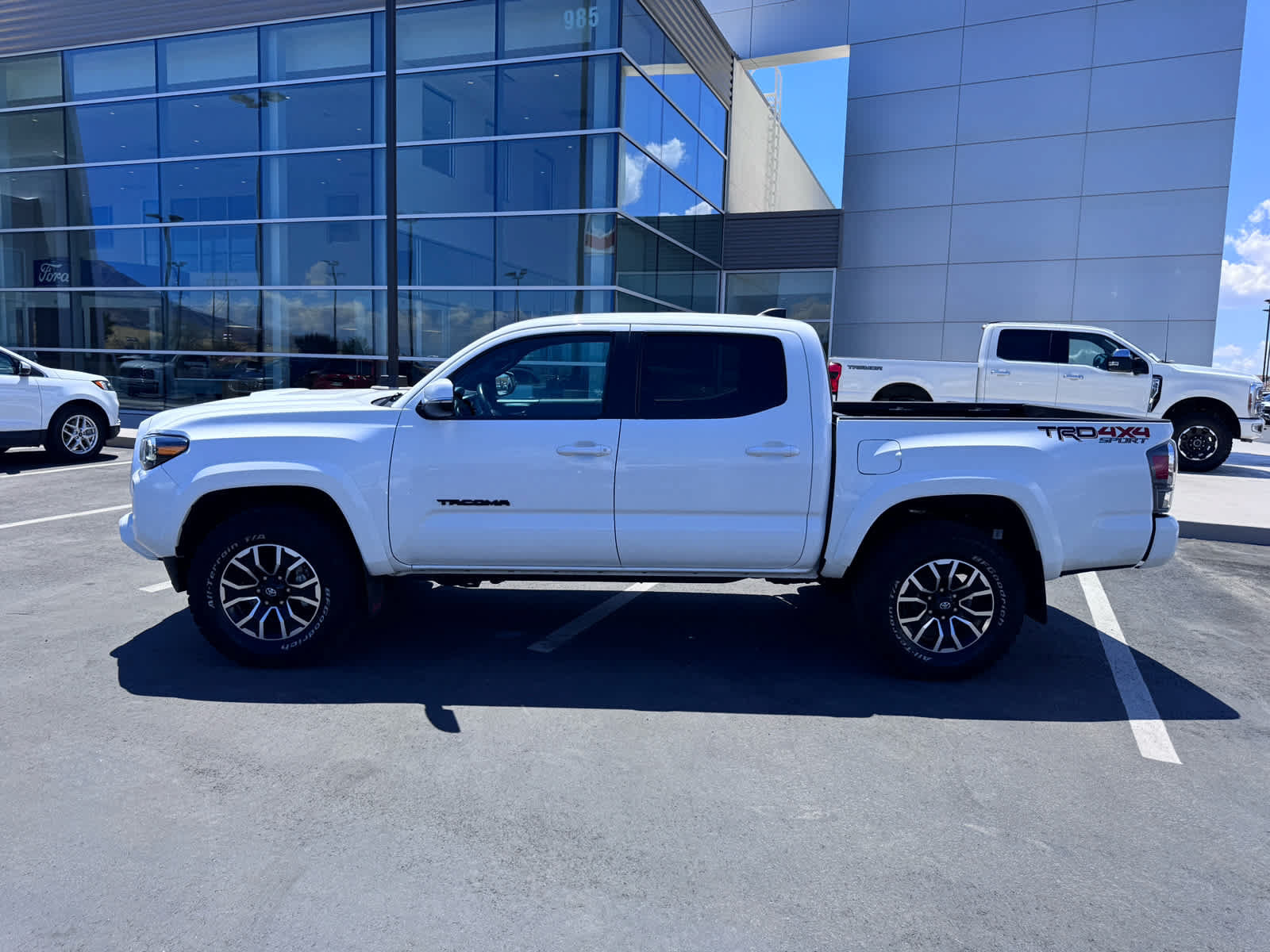 Used 2023 Toyota Tacoma TRD Sport AWD/4WD image 10