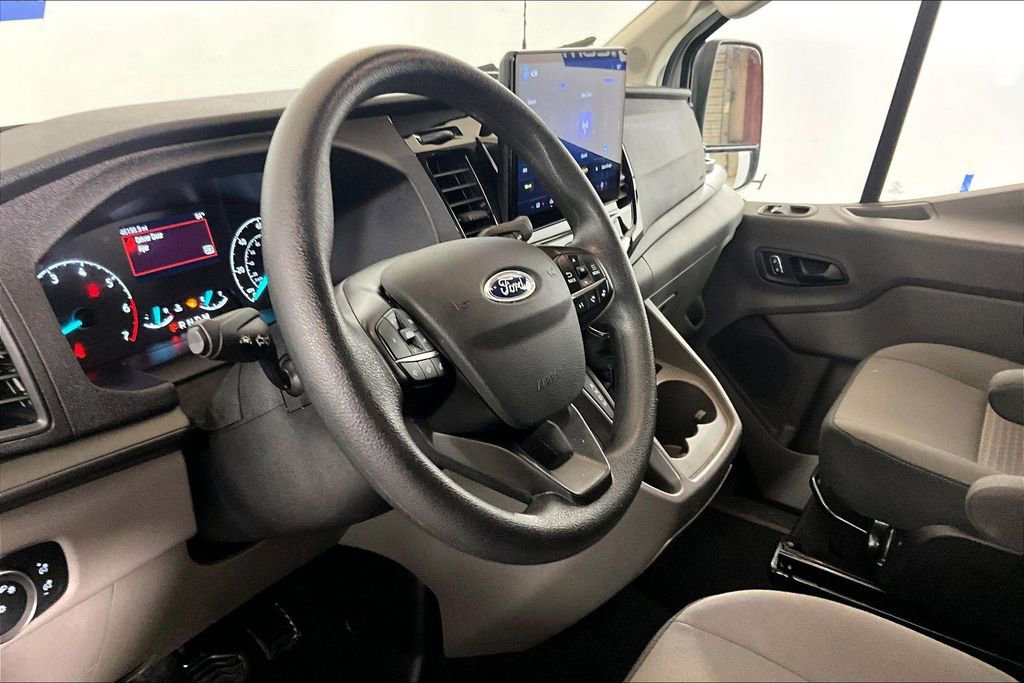 Certified 2024 Ford Transit 350 XLT RWD image 10