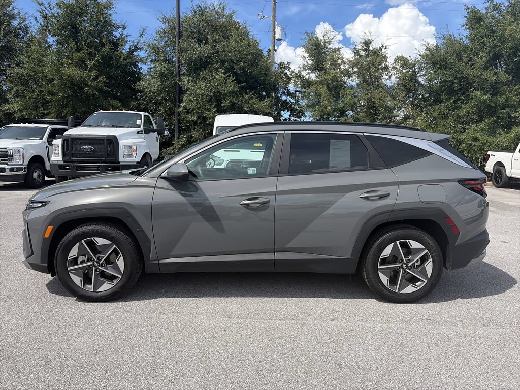 Used 2025 Hyundai Tucson SEL FWD image 4