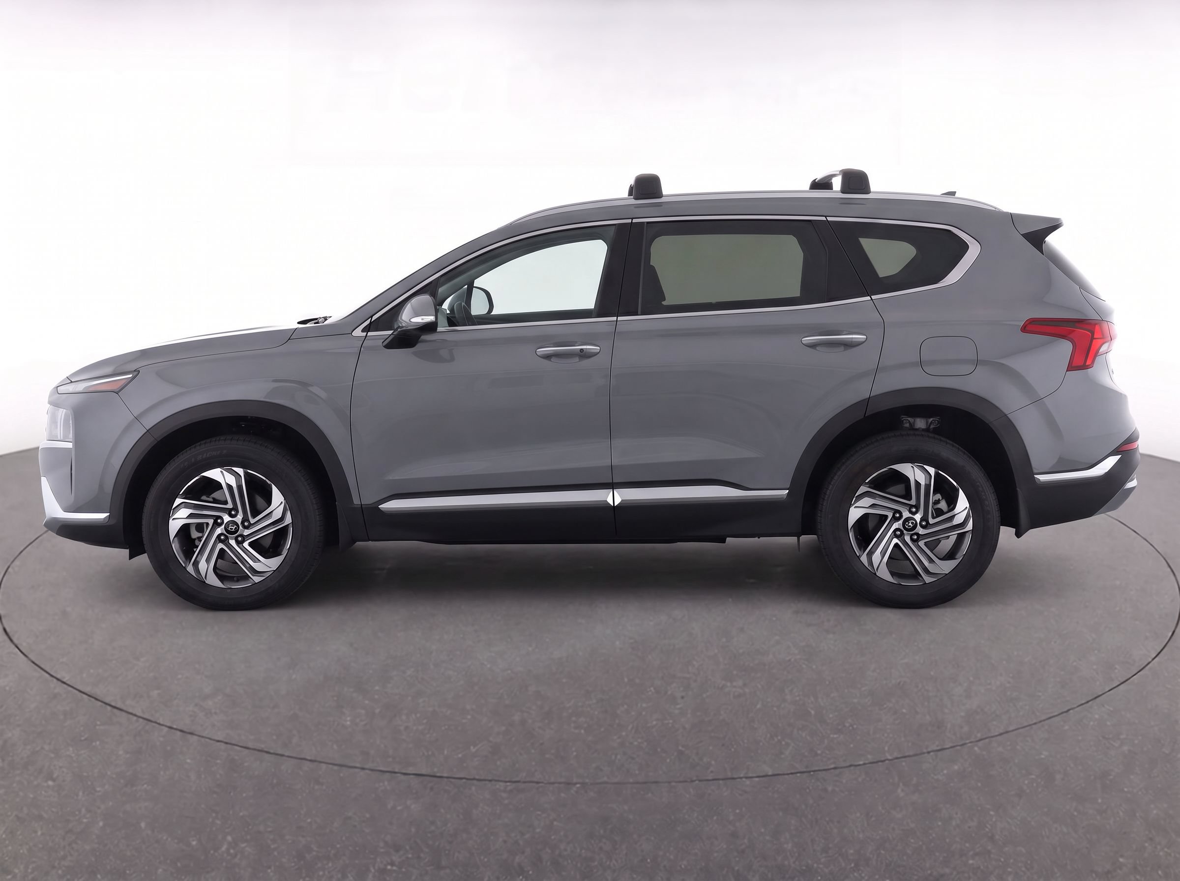 Used 2023 Hyundai Santa Fe SEL w/ Premium Package FWD image 6