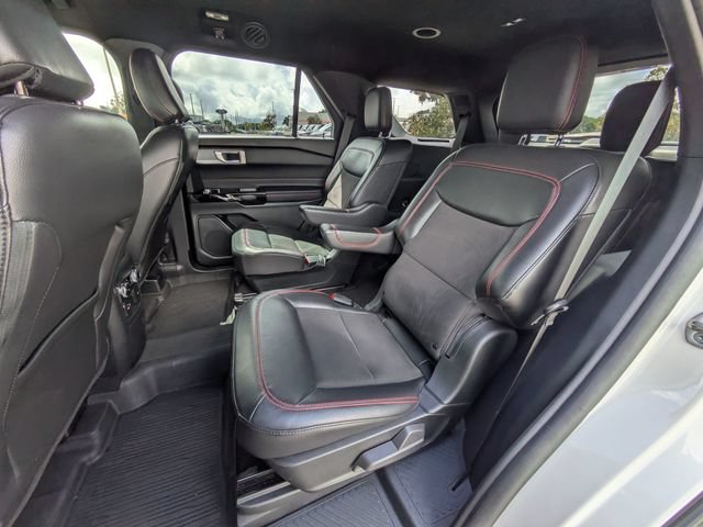 Certified 2022 Ford Explorer ST-Line w/ Class IV Trailer Tow Package RWD image 14