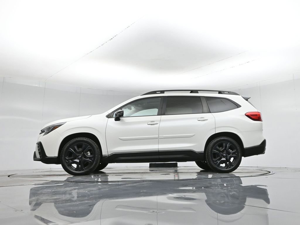 Used 2023 Subaru Ascent Onyx Edition Limited image 7