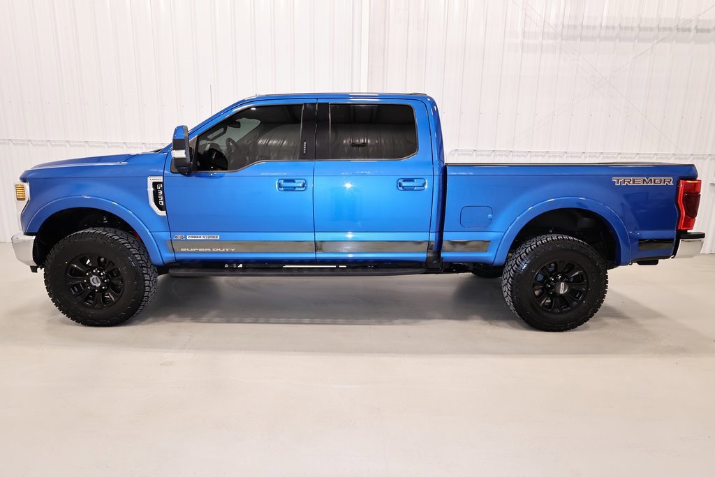 Certified 2020 Ford F350 Lariat w/ Tremor Off-Road Package image 2