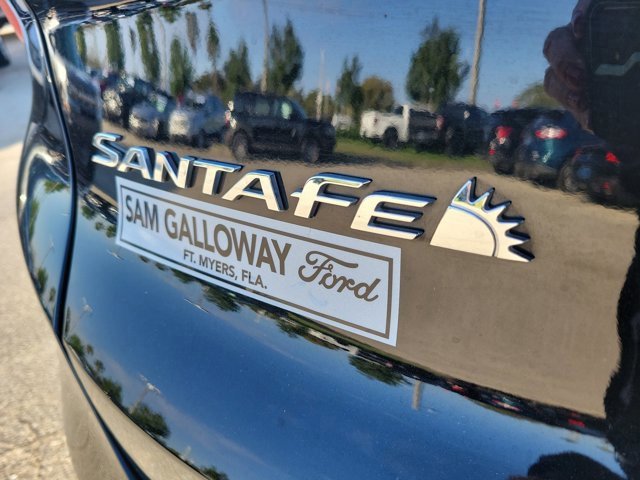 Used 2022 Hyundai Santa Fe Limited image 10