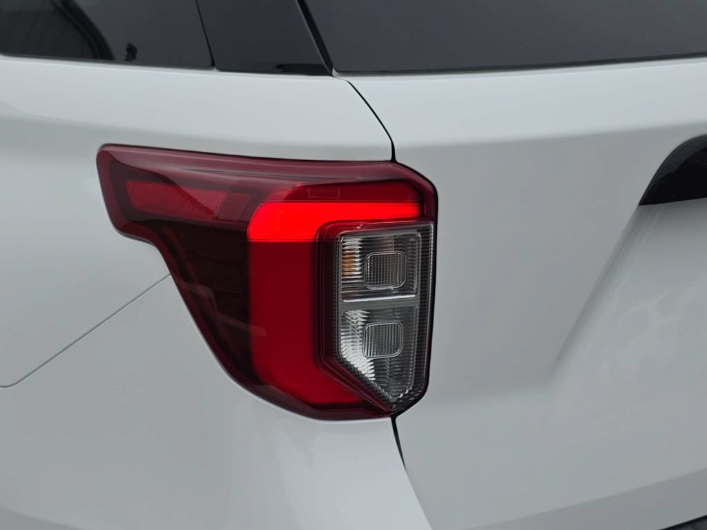 Certified 2023 Ford Explorer ST-Line w/ Class IV Trailer Tow Package AWD/4WD image 31