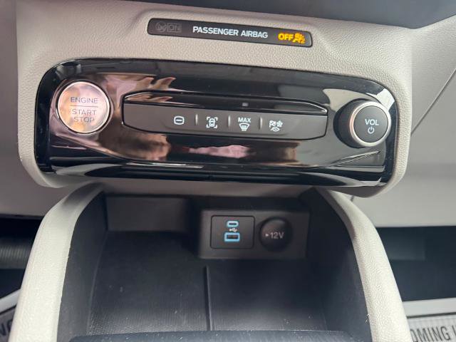 Certified 2023 Ford Escape SE w/ Class II Trailer Tow Package image 26
