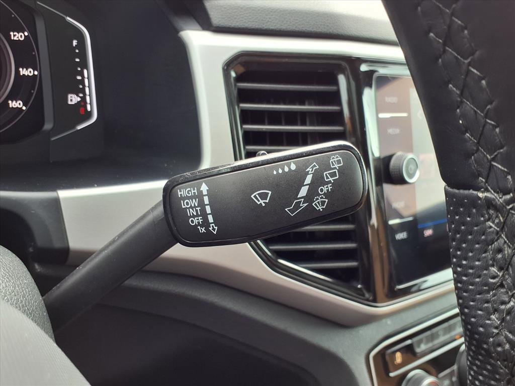 Used 2022 Volkswagen Atlas Cross Sport SEL Premium R-Line w/ Cross Sport MDO Package image 20