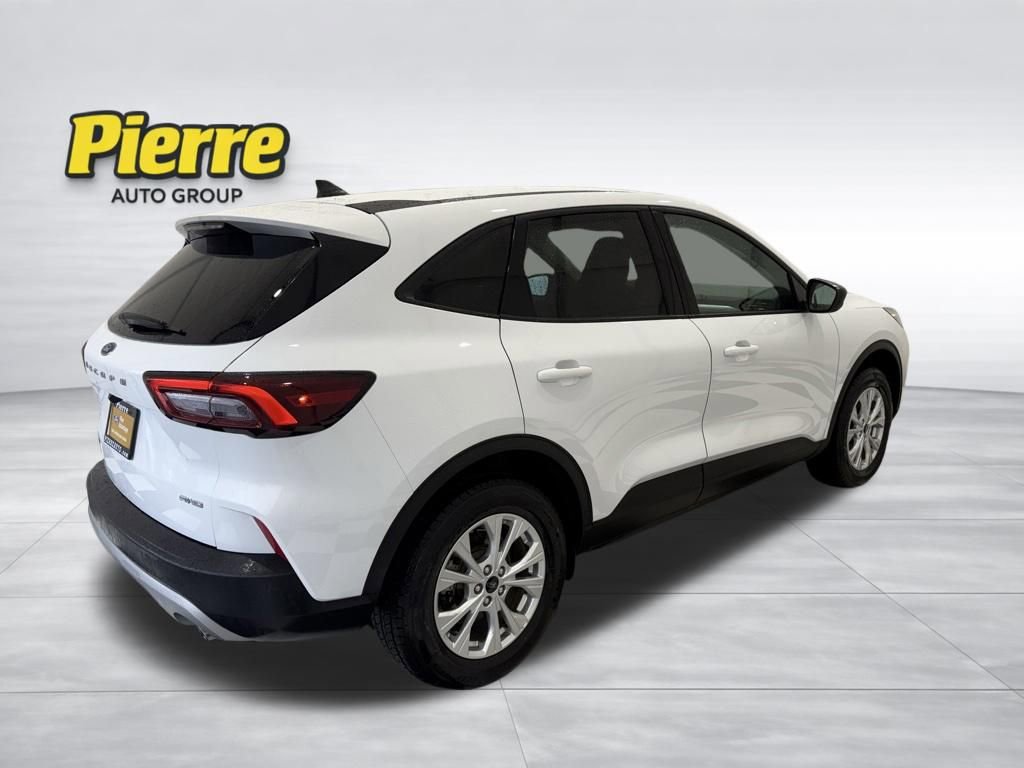 Certified 2025 Ford Escape Active AWD/4WD image 5