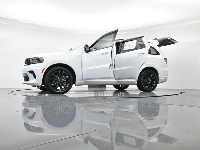 Used 2025 Dodge Durango GT w/ Blacktop Package RWD image 53