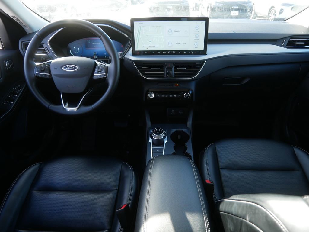 Certified 2024 Ford Escape Platinum image 19