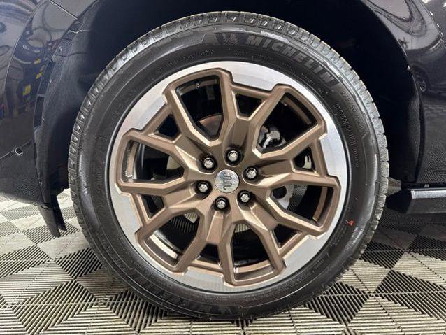 Certified 2025 Ford Expedition King Ranch AWD/4WD image 10