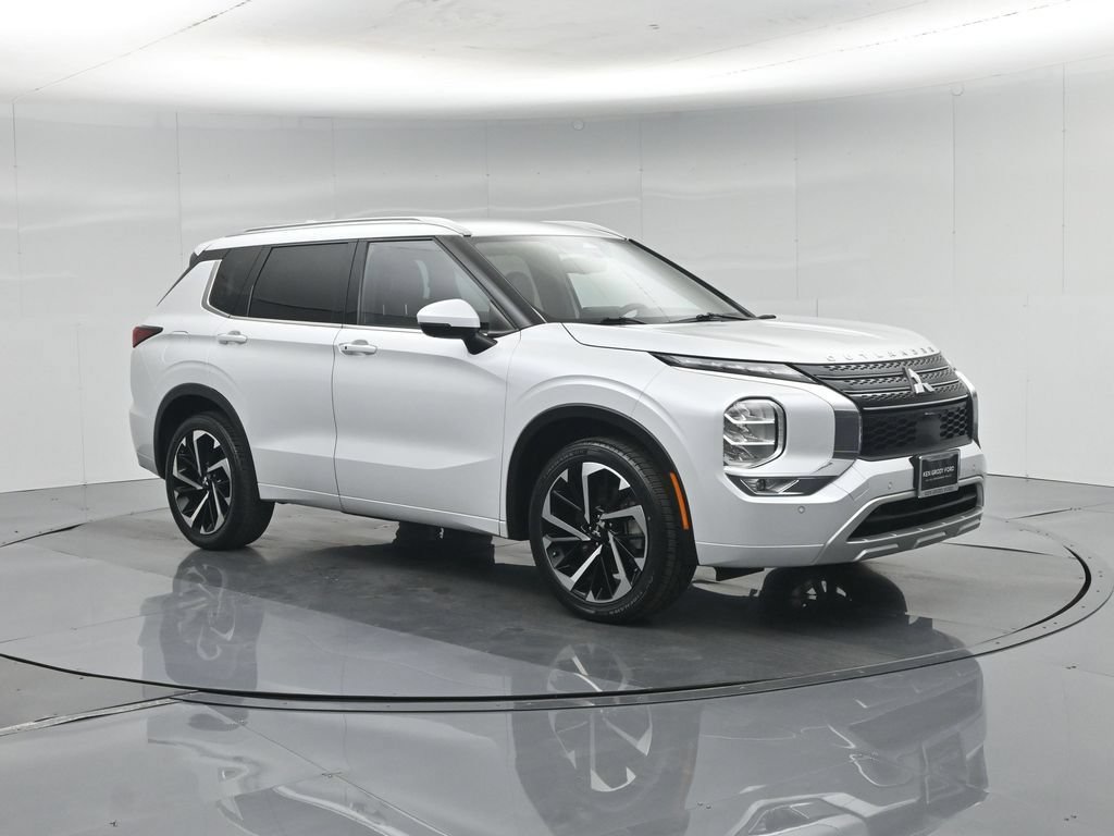 Used 2024 Mitsubishi Outlander SEL FWD image 54