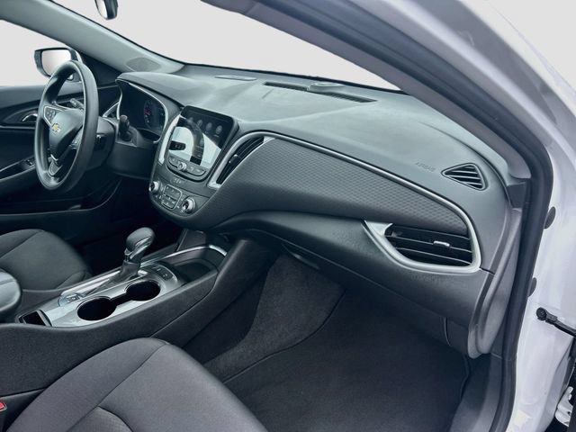 Used 2024 Chevrolet Malibu LT FWD image 35