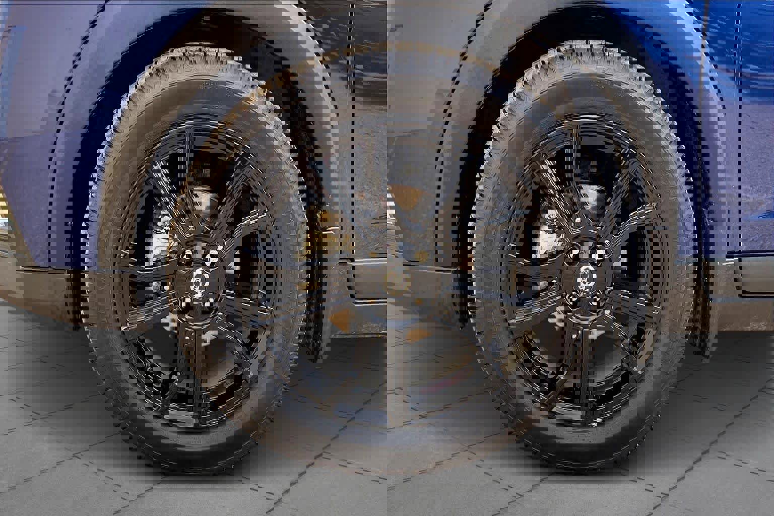 Used 2020 Nissan Kicks SR image 11