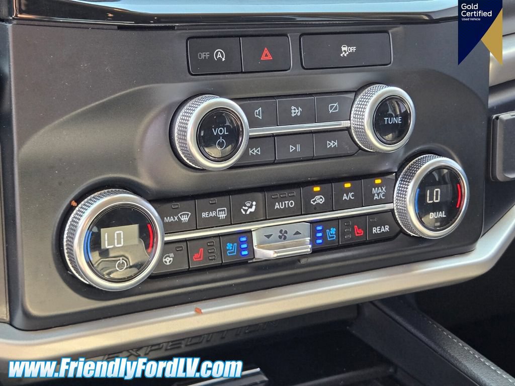 Certified 2024 Ford Expedition XLT RWD image 23