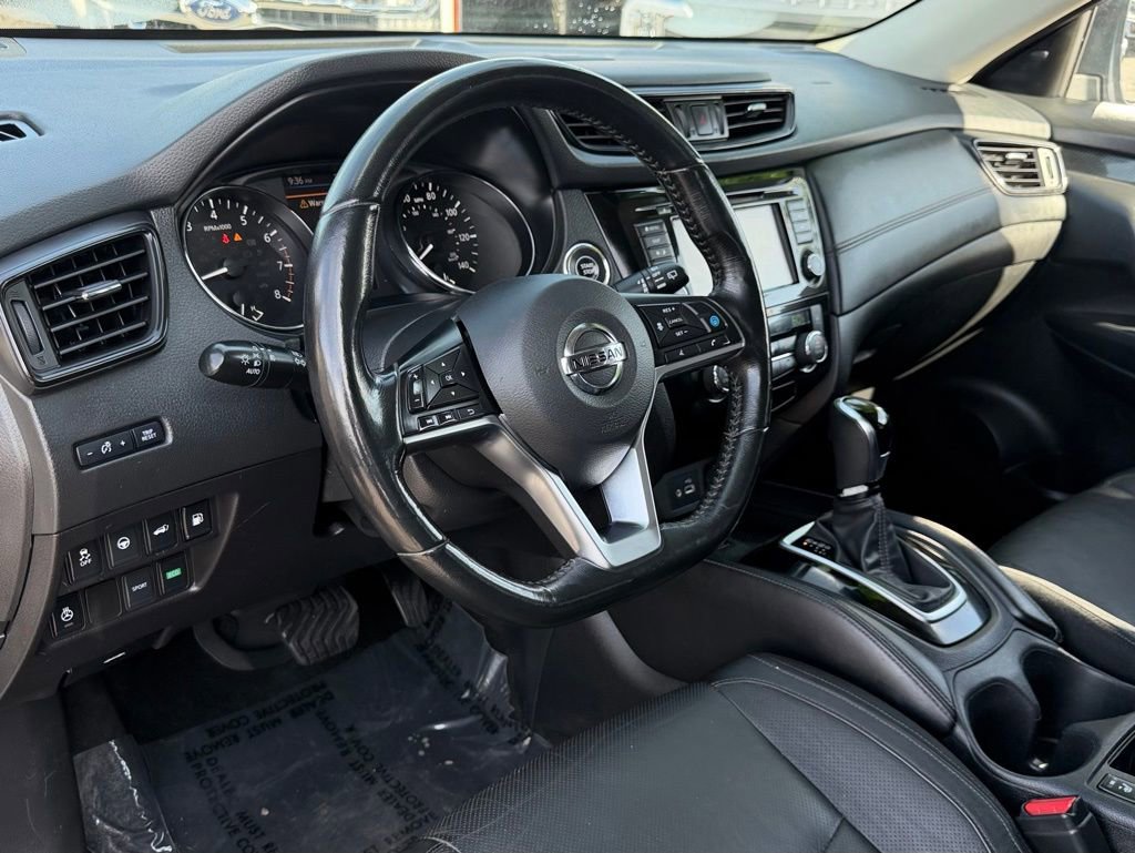 Used 2018 Nissan Rogue SL w/ Premium Package FWD image 29
