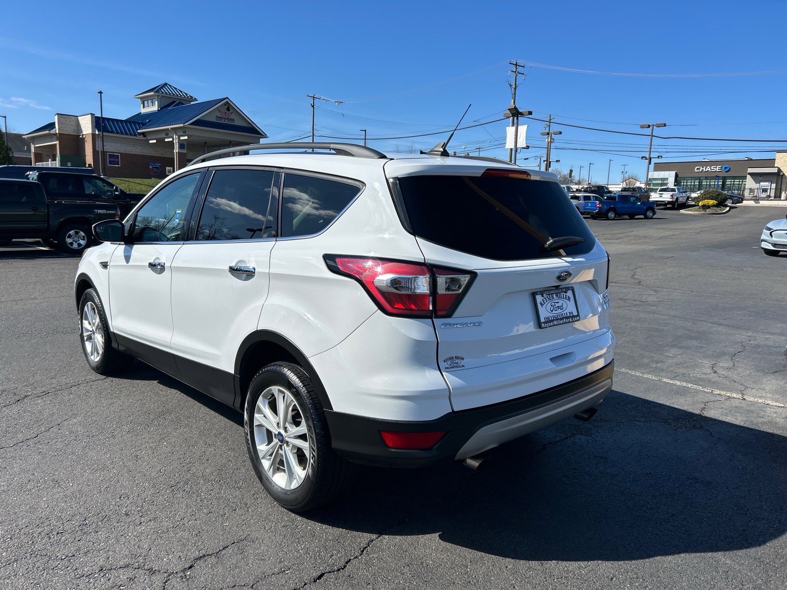 Certified 2018 Ford Escape SEL image 11