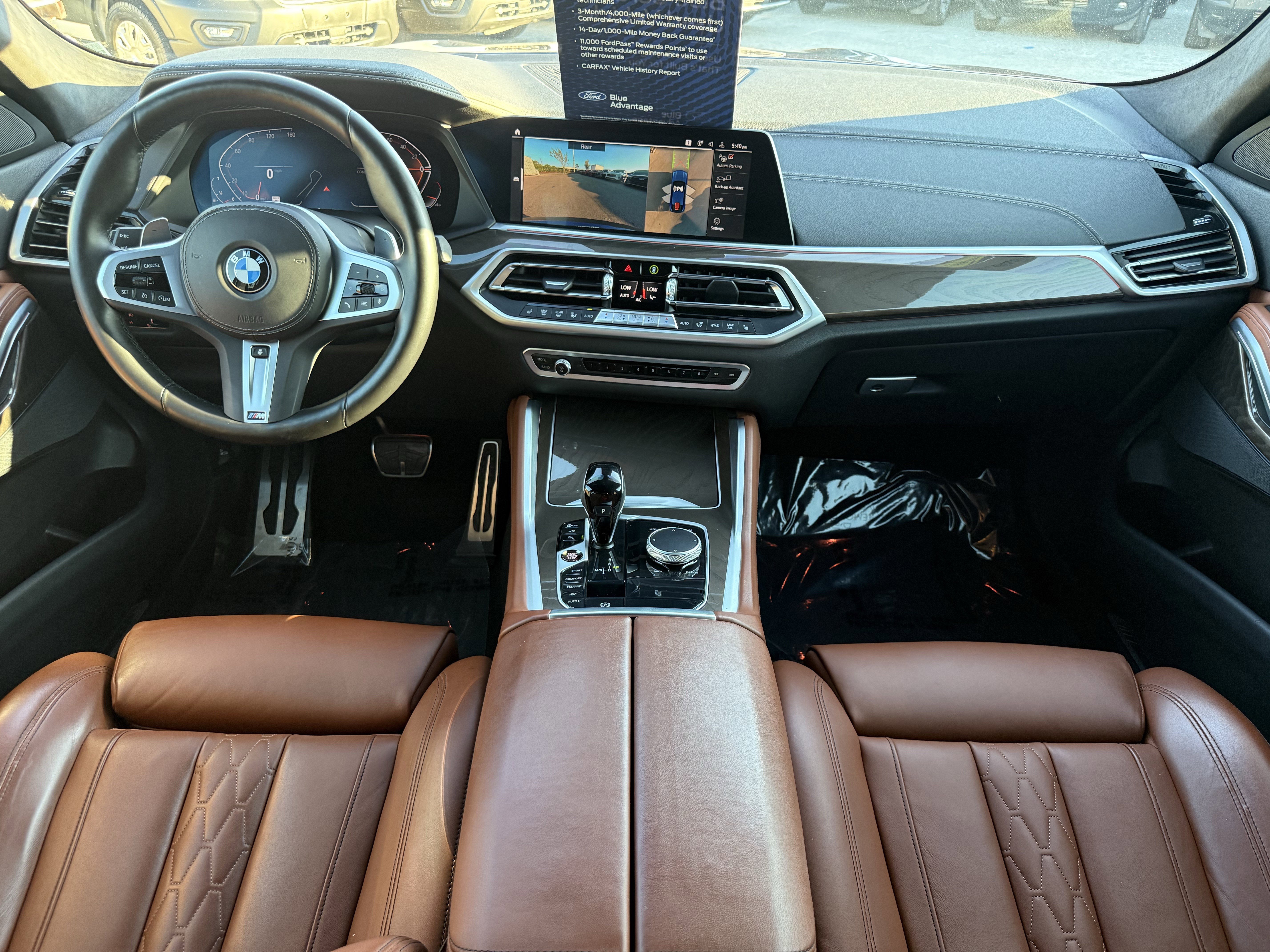 Used 2022 BMW X6 xDrive40i w/ M Sport Package image 16