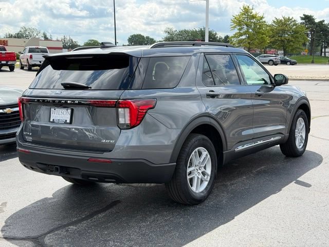 Certified 2025 Ford Explorer Active AWD/4WD image 4