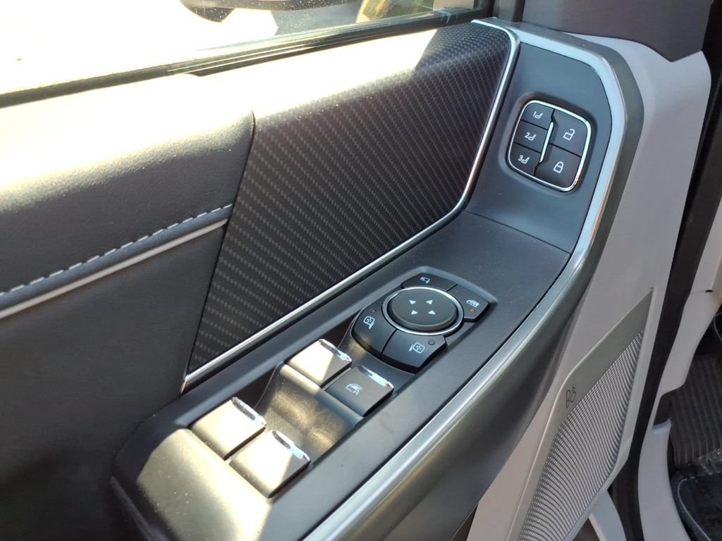 Certified 2023 Ford F150 Limited AWD/4WD image 13