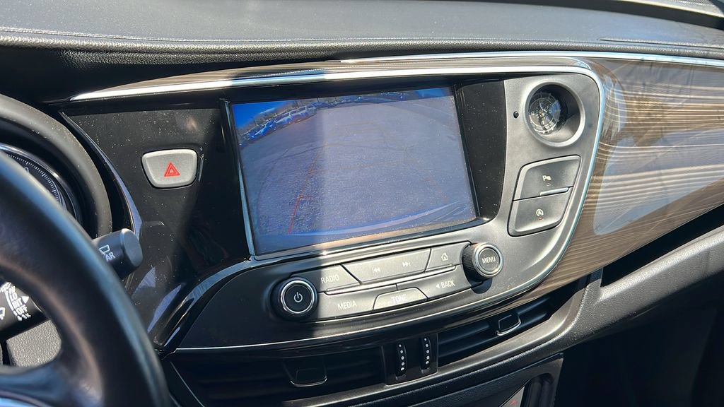 Used 2019 Buick Envision Essence AWD/4WD image 18