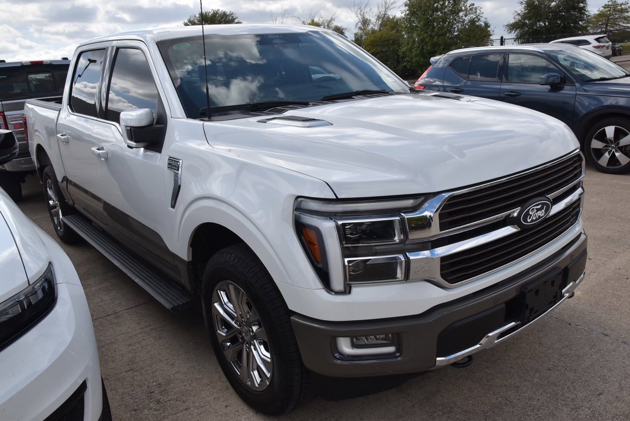 Certified 2025 Ford F150 King Ranch w/ FX4 Off-Road Package AWD/4WD image 4