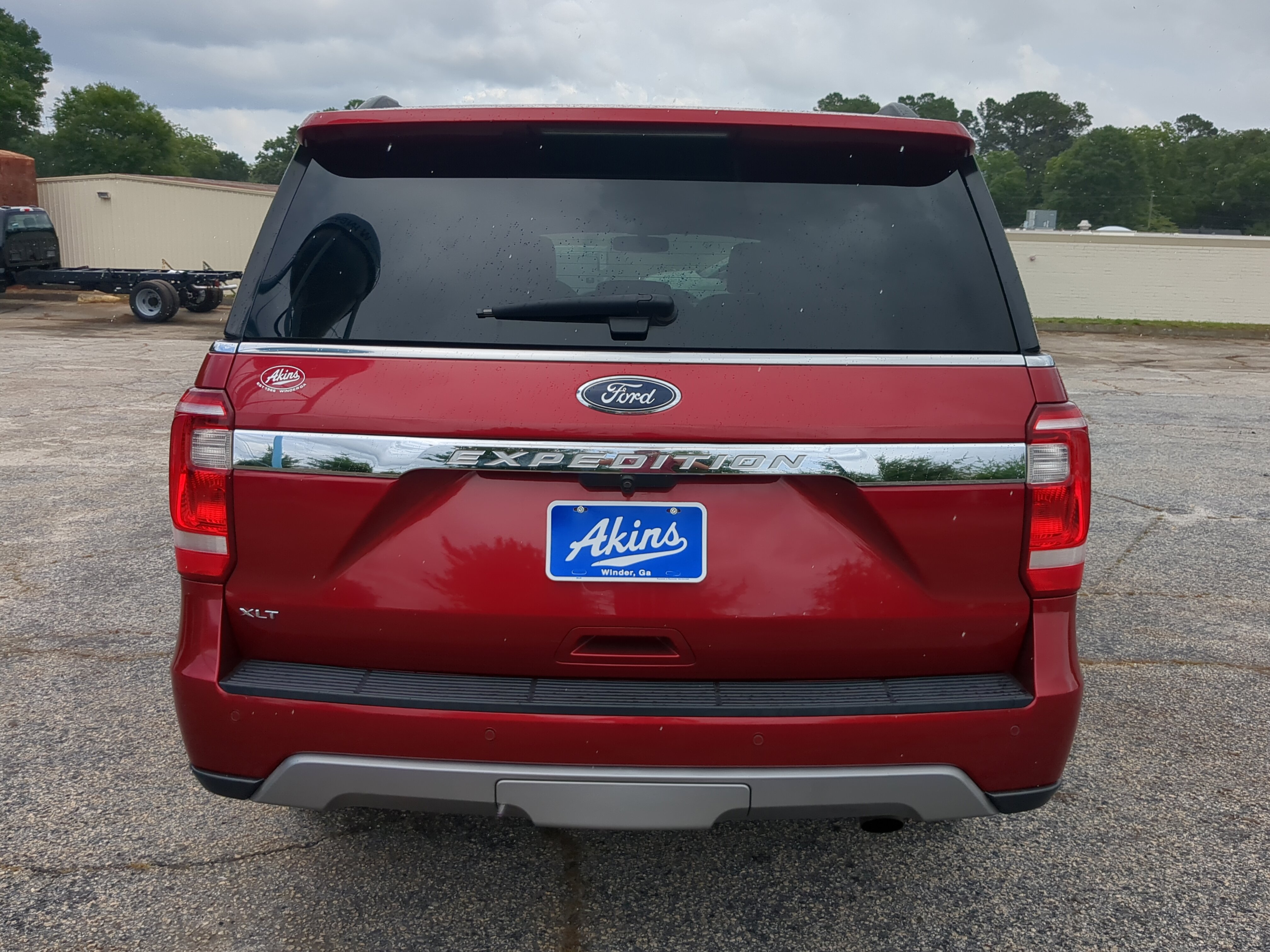 Certified 2021 Ford Expedition XLT RWD image 4
