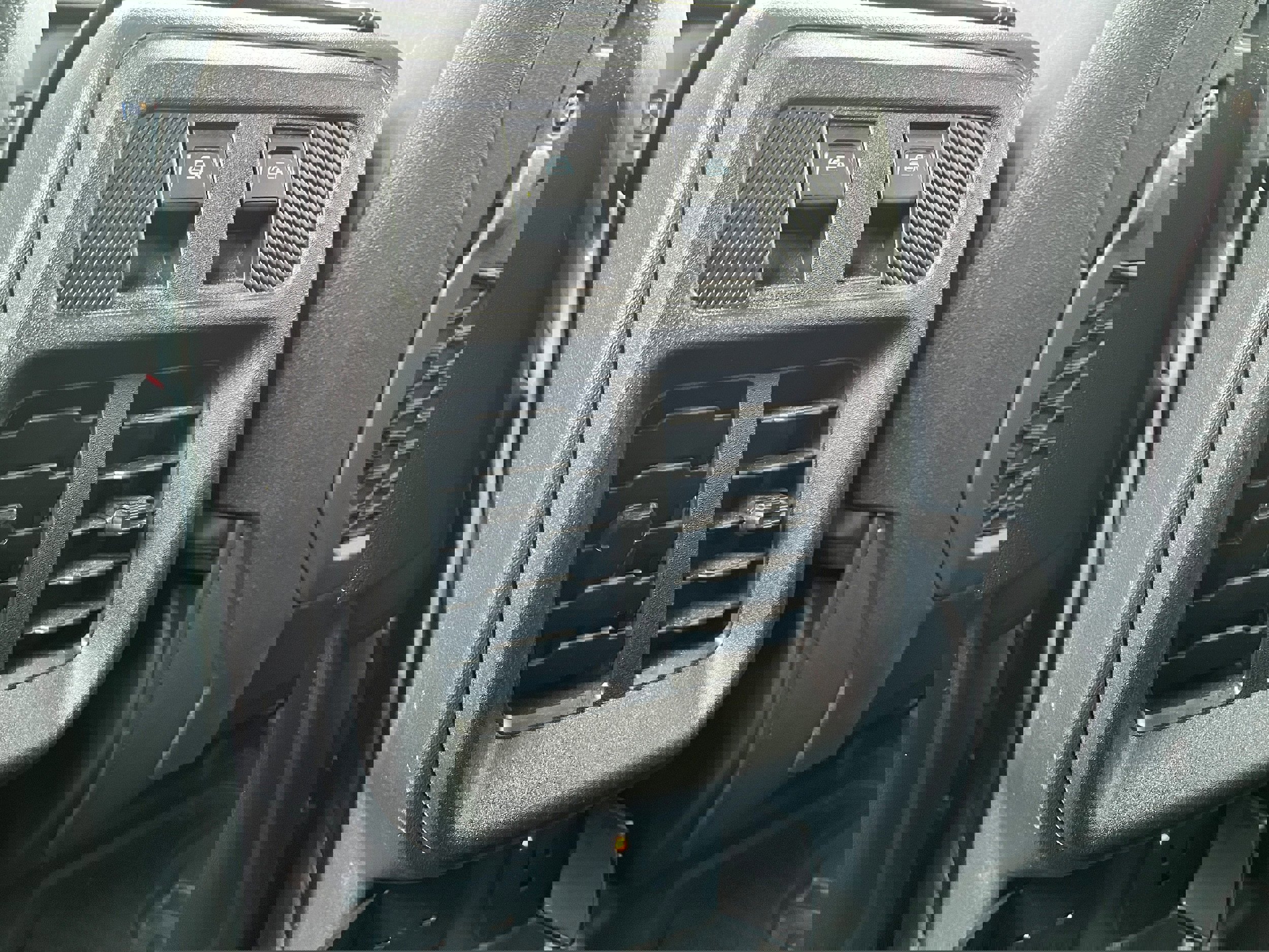 Certified 2025 Ford Bronco Badlands image 12