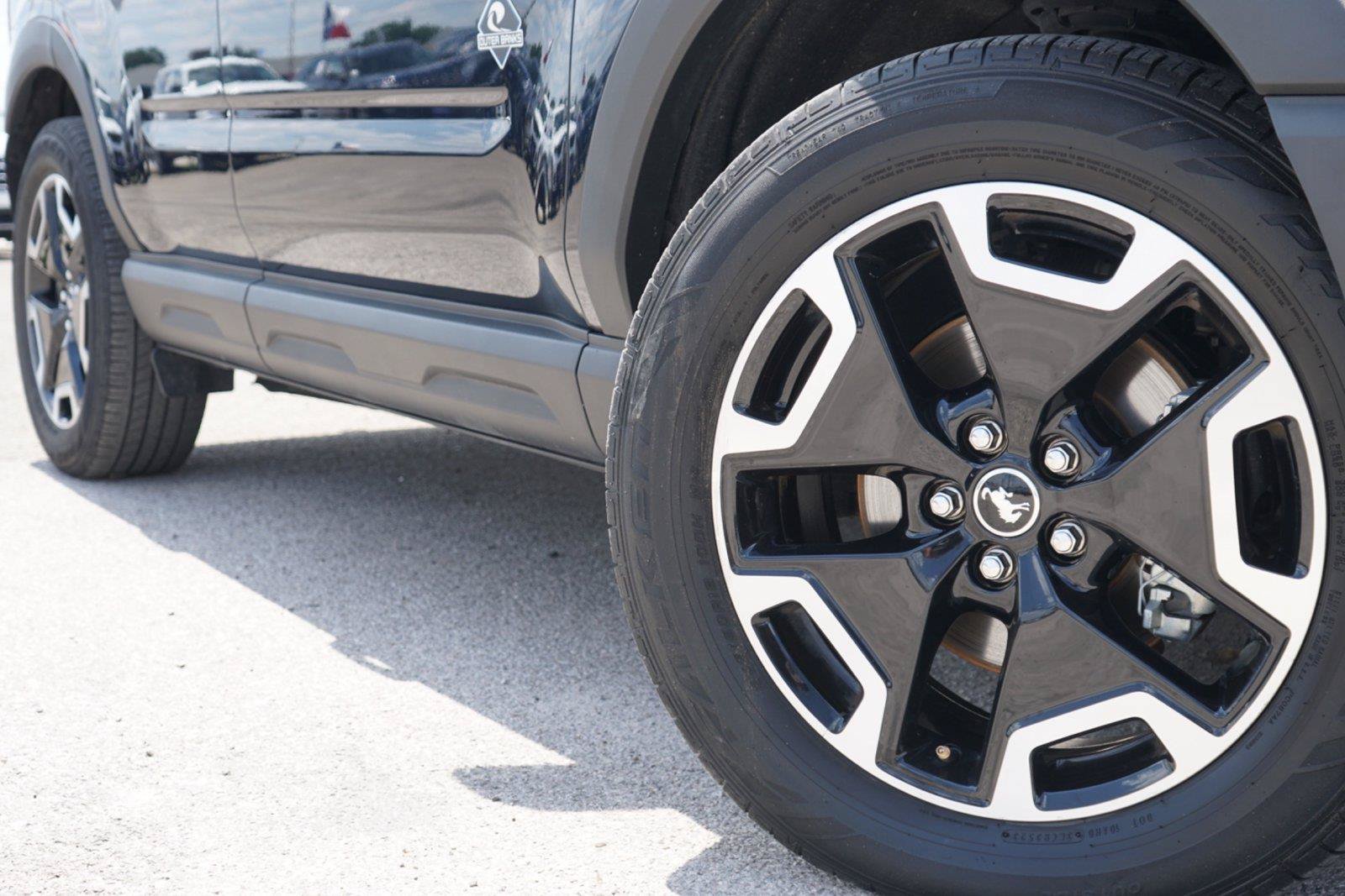 Certified 2021 Ford Bronco Sport Outer Banks AWD/4WD image 2