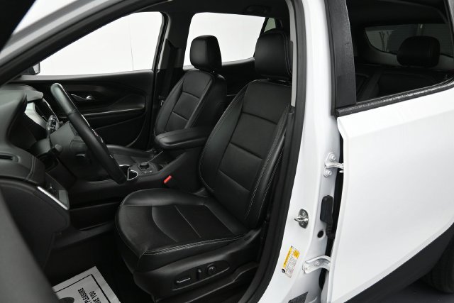 Used 2023 GMC Terrain SLT FWD image 11