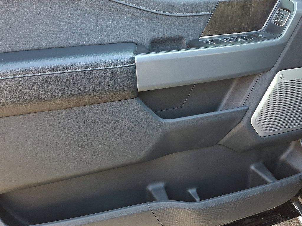 Certified 2022 Ford F150 Lariat w/ Equipment Group 502A High image 13