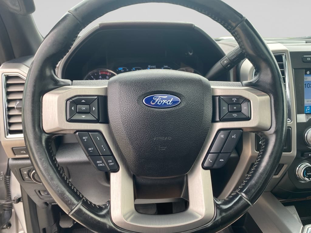 Certified 2017 Ford F250 Platinum w/ Platinum Ultimate Package AWD/4WD image 25