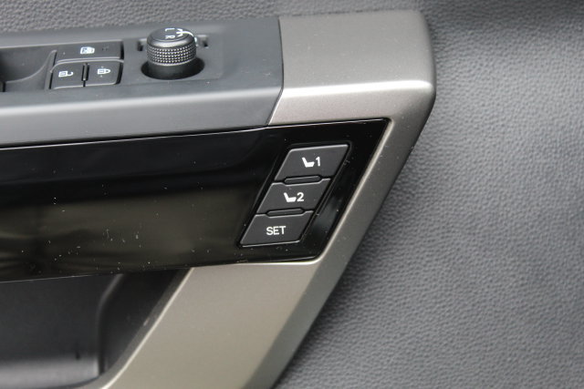 Used 2026 Toyota Tundra Limited AWD/4WD image 20