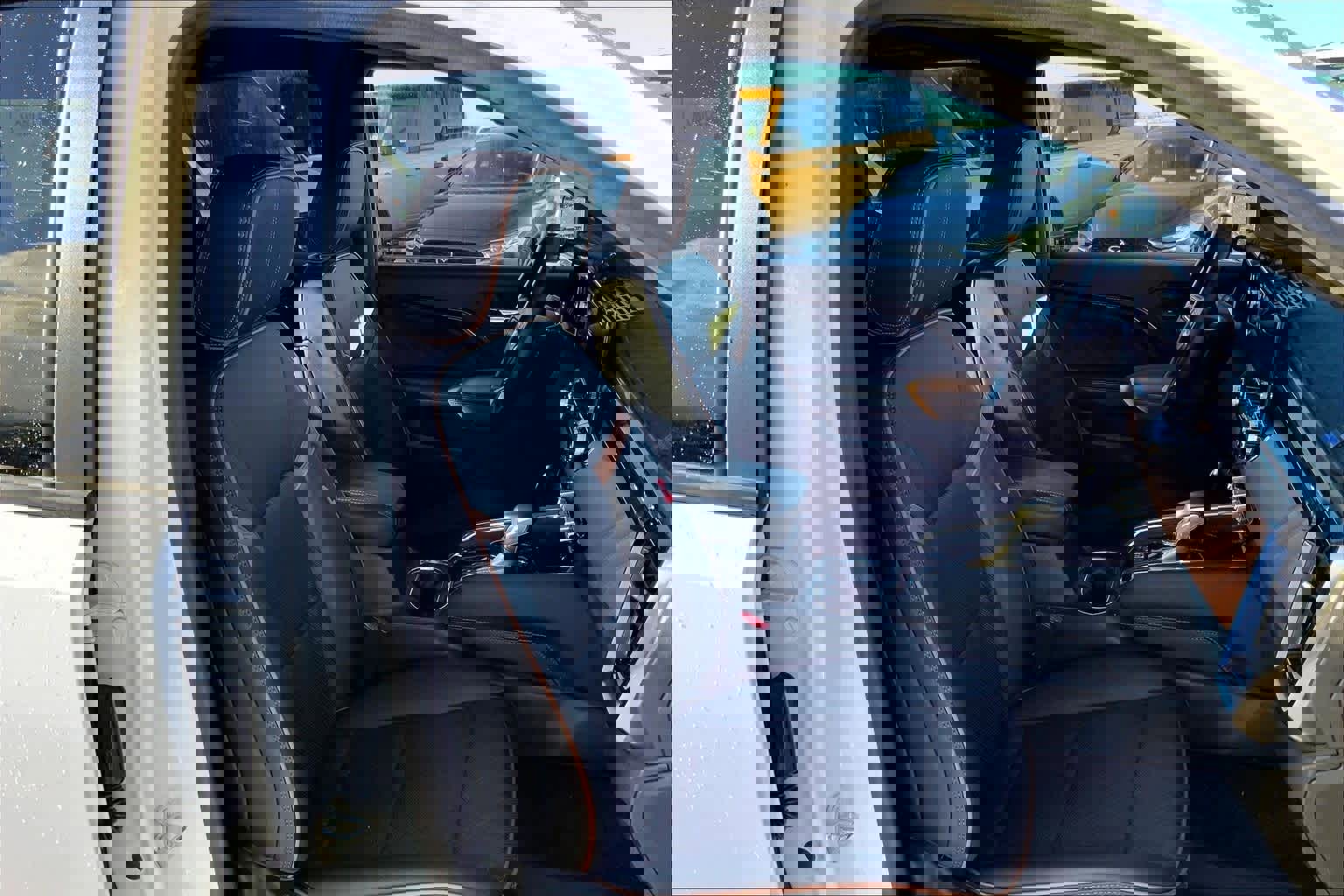 Used 2023 GMC Canyon AT4 w/ AT4 Premium Package image 13