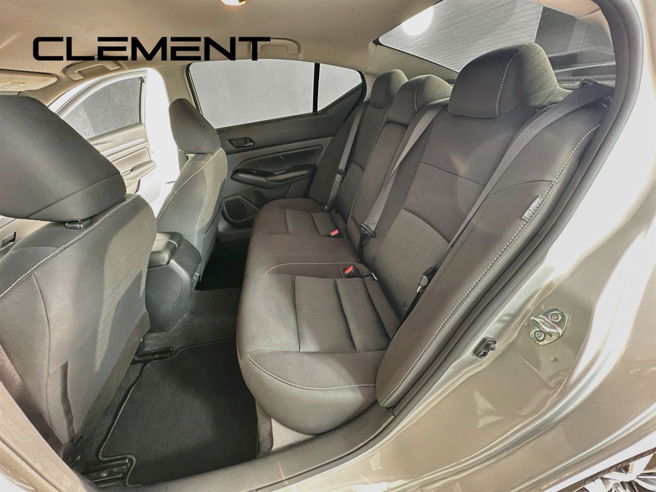 Used 2023 Nissan Altima 2.5 SV FWD image 30