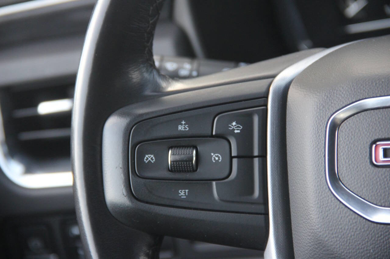 Used 2023 GMC Yukon XL SLT image 21