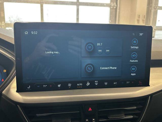 Certified 2025 Ford Escape Platinum image 12