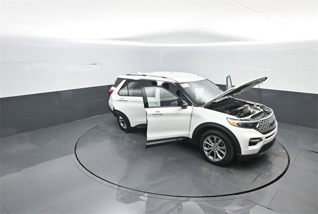 Certified 2023 Ford Explorer Limited w/ Equipment Group 301A image 40