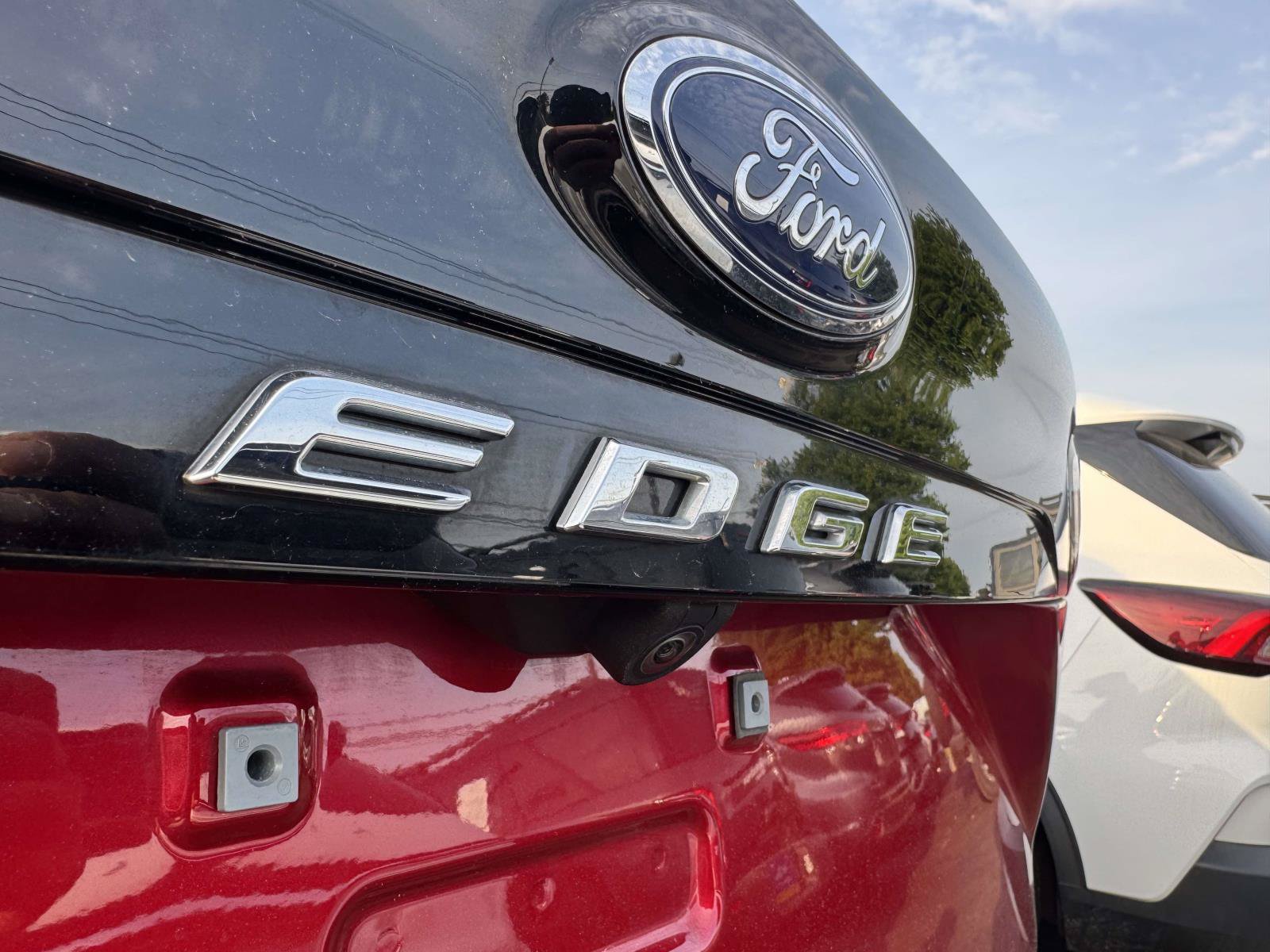 Certified 2023 Ford Edge Titanium w/ Equipment Group 301A AWD/4WD image 40