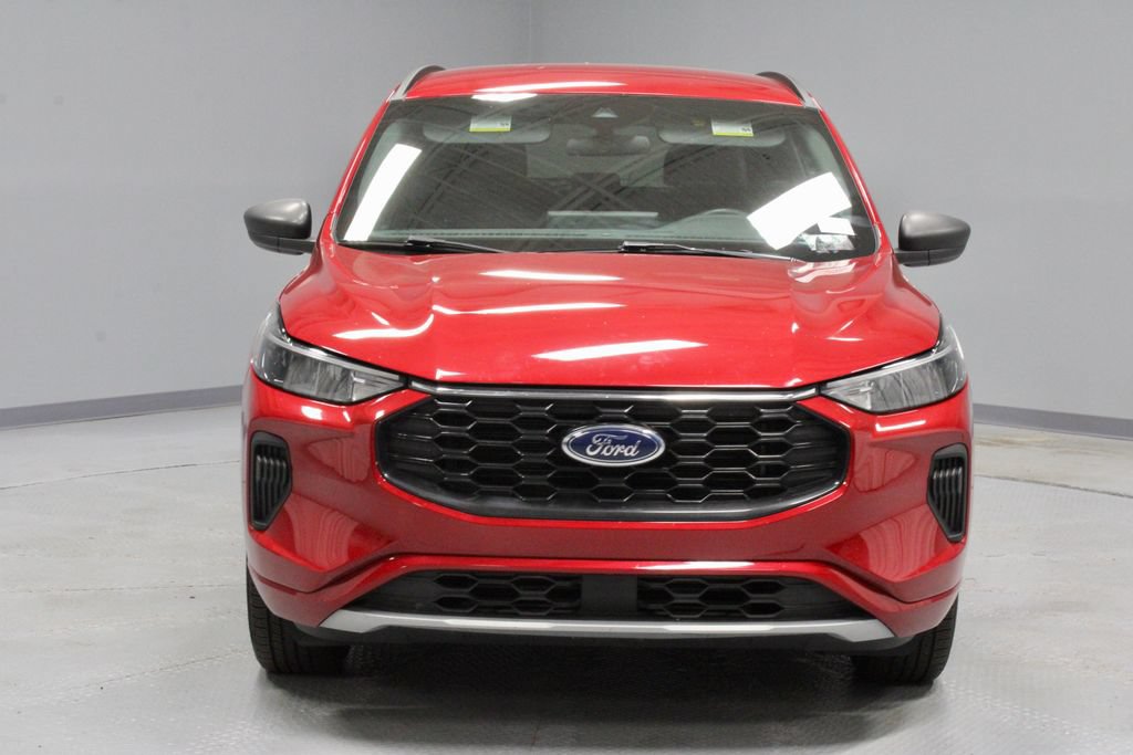Certified 2024 Ford Escape ST-Line w/ Tech Pack #1 AWD/4WD image 6