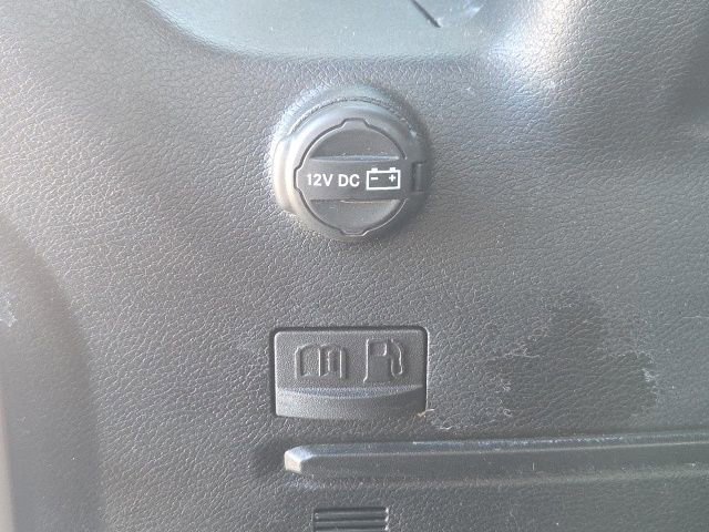 Used 2023 Jeep Wrangler Unlimited Sahara w/ Cold Weather Group image 17