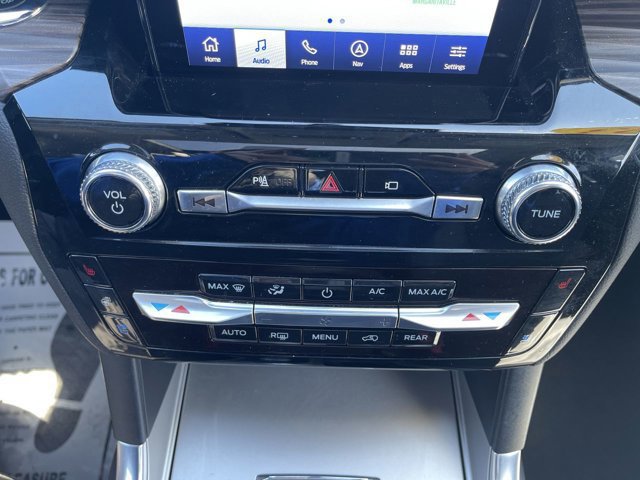 Certified 2023 Ford Explorer Limited w/ Limited Technology Package AWD/4WD image 12