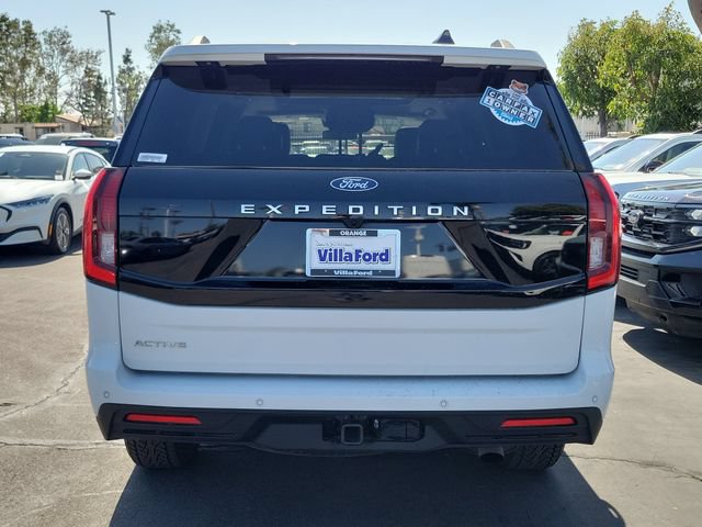 Certified 2025 Ford Expedition Active AWD/4WD image 25