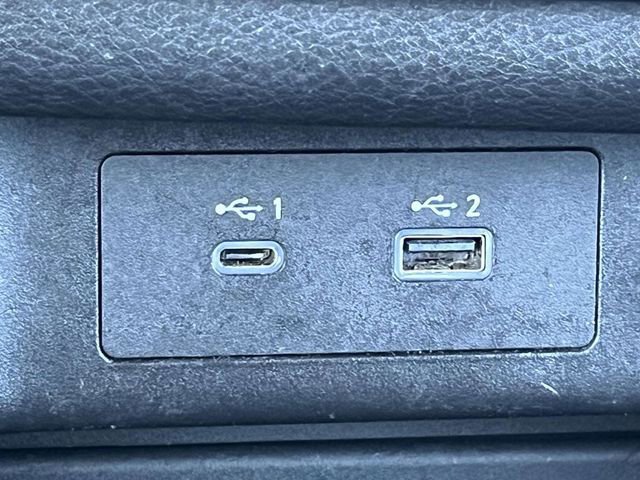 Used 2023 Nissan Rogue SV image 16