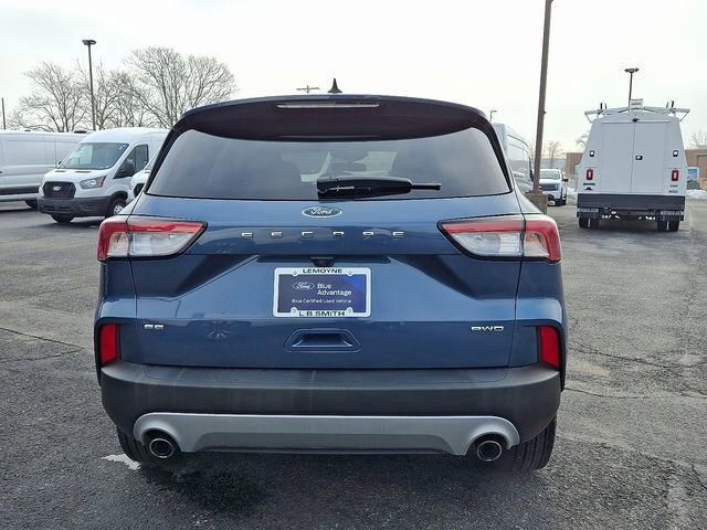 Certified 2020 Ford Escape SE image 3