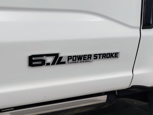 Certified 2025 Ford F350 Platinum AWD/4WD image 15